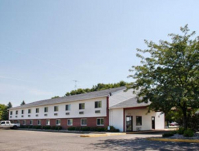 Гостиница Becker inn & Suites  Бекер